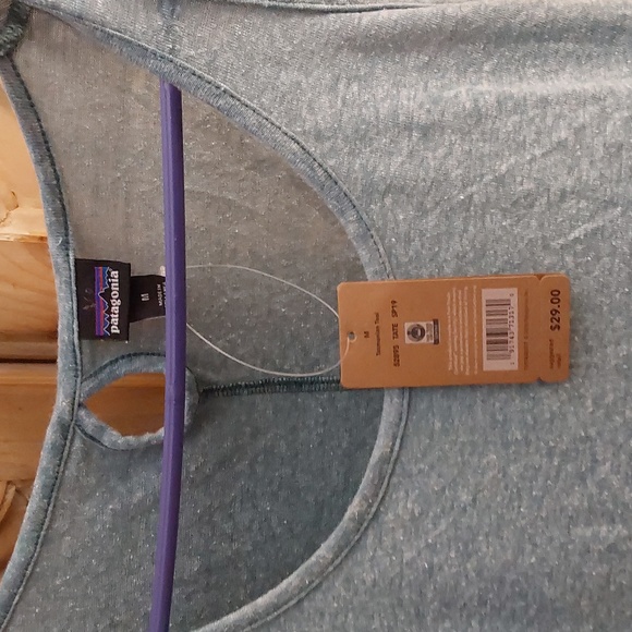 BNWT PATAGONIA MOUNT AIRY SCOOP TANK SIZE M - Picture 2 of 4